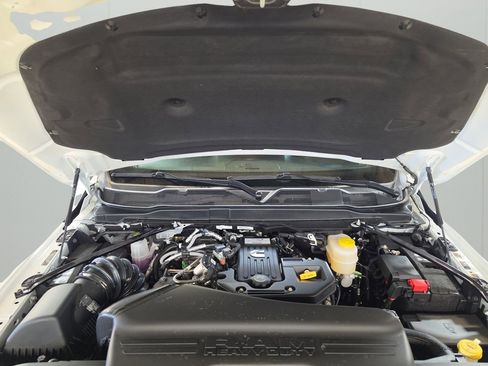 New 2026 RAM 3500 Tradesman AWD/4WD image 10