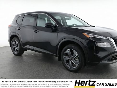 Used 2025 Nissan Rogue SV image 1