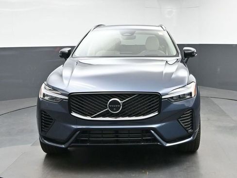 New 2026 Volvo XC60 T8 Ultra w/ Climate Package PRO AWD/4WD image 3