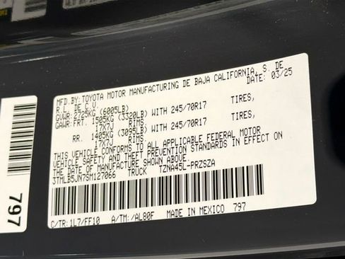 Certified 2025 Toyota Tacoma SR5 image 25