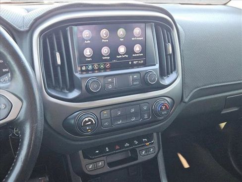 Used 2020 Chevrolet Colorado Z71 image 13