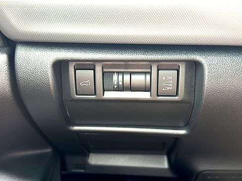 Used 2025 Subaru Forester Sport AWD/4WD image 37