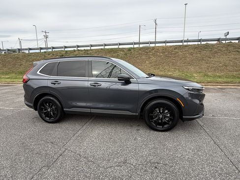 Certified 2024 Honda CR-V Sport-L image 2