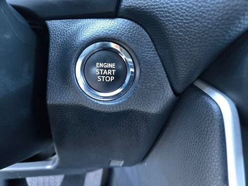 Certified 2025 Toyota RAV4 XLE AWD/4WD image 19