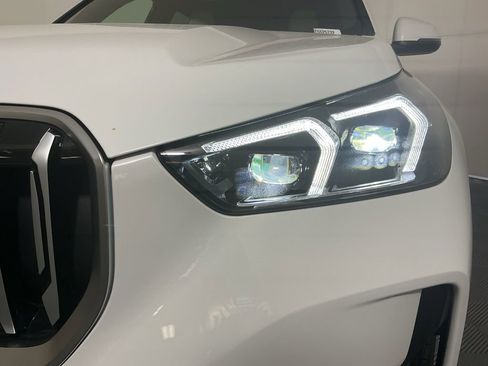 New 2026 BMW X1 xDrive28i w/ M Sport Package image 8