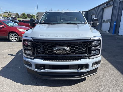 New 2025 Ford F250 Lariat w/ Lariat Ultimate Package AWD/4WD image 18