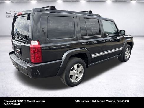 Used 2010 Jeep Commander Sport w/ Sun/Sound Group RWD image 5