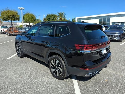 New 2026 Volkswagen Atlas SE image 9