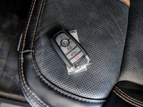 Used 2024 Ford F250 Platinum AWD/4WD image 69