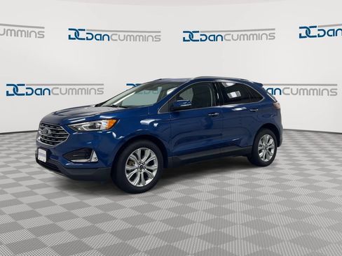 Used 2020 Ford Edge Titanium w/ Cargo Accessory Package FWD image 4