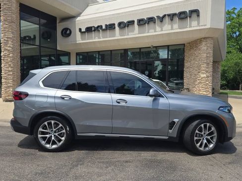 Used 2024 BMW X5 xDrive40i w/ Premium Package AWD/4WD image 7