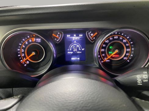 Used 2020 Jeep Wrangler Sport AWD/4WD image 13