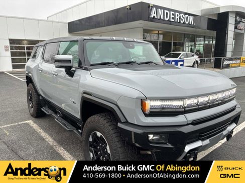 Used 2024 GMC Hummer EV 2X w/ Extreme Off-Road Package AWD/4WD image 1