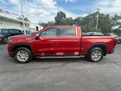 Used 2023 GMC Sierra 1500 Denali image 2