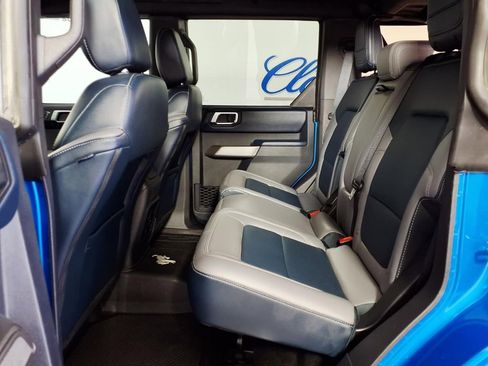 Used 2023 Ford Bronco Outer Banks AWD/4WD image 8