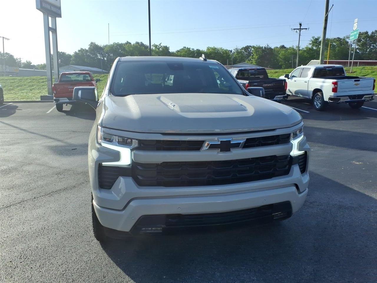 New 2026 Chevrolet Silverado 1500 RST w/ RST All Star Premium Package AWD/4WD image 2