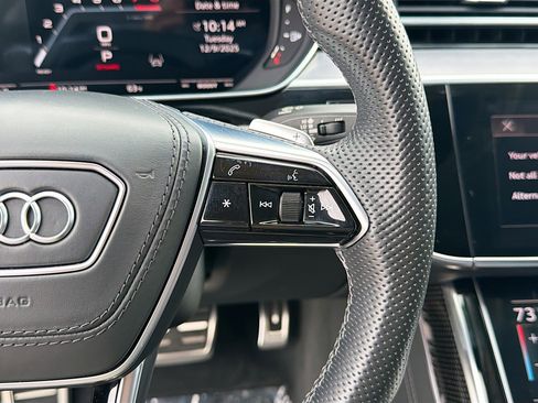 Used 2023 Audi S8 4.0T image 39