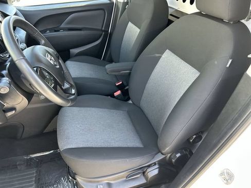 Used 2022 RAM ProMaster City Tradesman FWD image 18