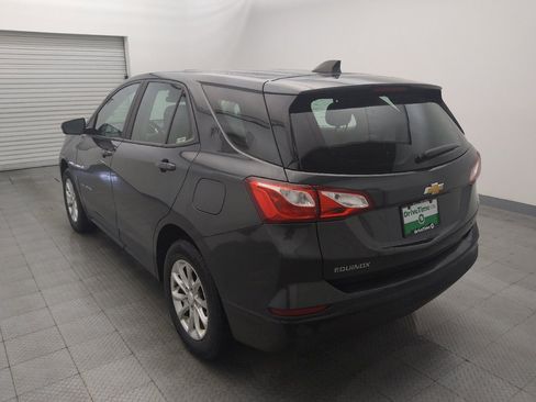 Used 2020 Chevrolet Equinox LS image 5