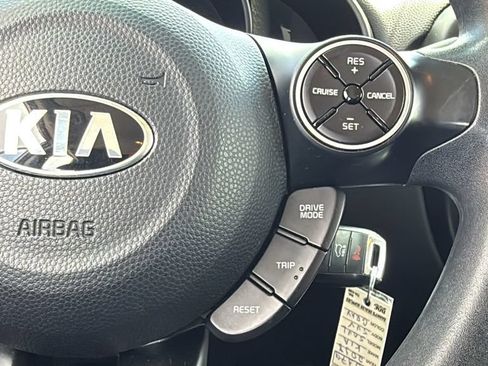 Used 2019 Kia Soul w/ Convenience Package FWD image 31