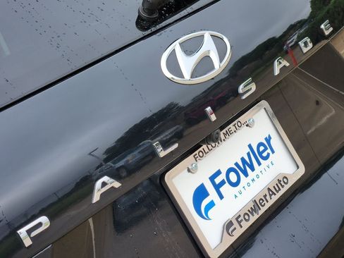 Used 2023 Hyundai Palisade SEL AWD/4WD image 11