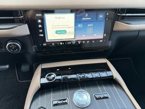 New 2026 Lincoln Navigator L Black Label AWD/4WD image 30