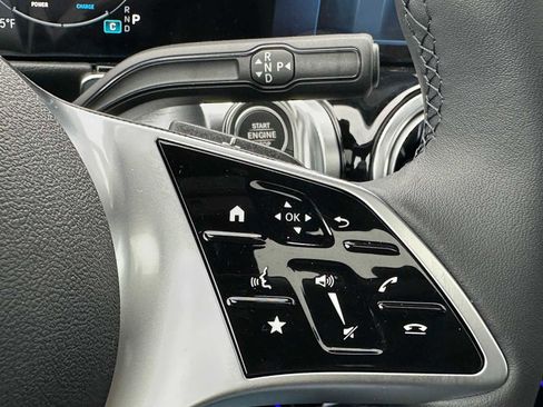 New 2026 Mercedes-Benz GLB 250 4MATIC image 35