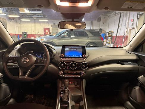 Used 2024 Nissan Sentra SV image 32