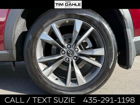 Certified 2025 INFINITI QX60 Luxe w/ Vision Package AWD/4WD image 10