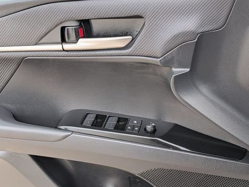 Used 2025 Toyota Camry SE FWD image 24