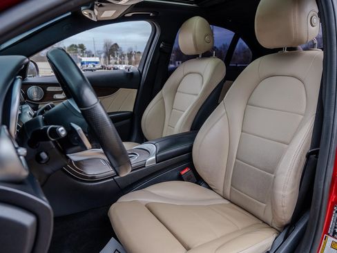 Used 2020 Mercedes-Benz C 300 Sedan image 27