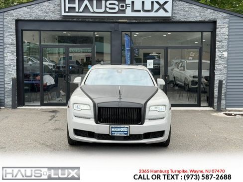 Used 2018 Rolls-Royce Ghost RWD image 11