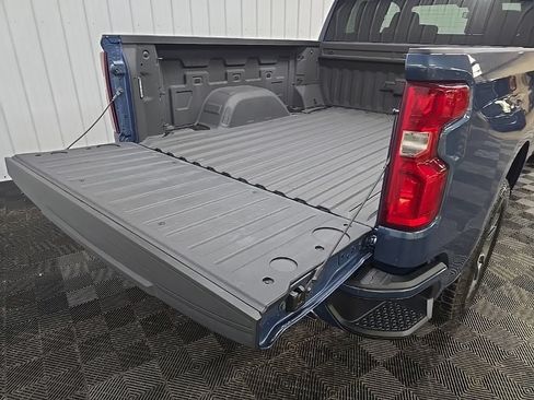 Used 2024 Chevrolet Silverado 1500 RST AWD/4WD image 11