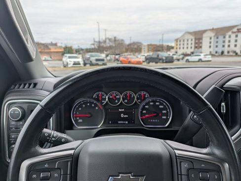 Used 2021 Chevrolet Silverado 1500 LT Trail Boss w/ Bed Protection Package image 28