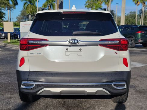 Used 2021 Kia Seltos S image 5