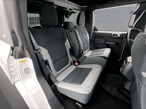 New 2026 Ford Bronco Big Bend AWD/4WD image 9