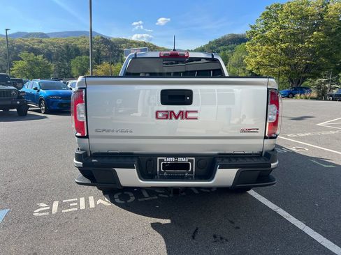 Used 2016 GMC Canyon SLE w/ All Terrain Package AWD/4WD image 4