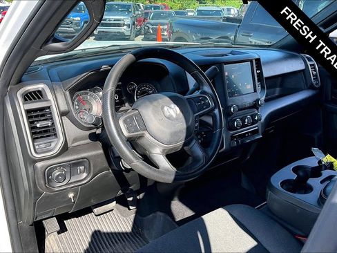 Used 2024 RAM 3500 Tradesman w/ Chrome Appearance Group AWD/4WD image 5