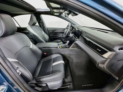 Used 2025 Toyota Camry SE w/ Multimedia Upgrade Package FWD image 35