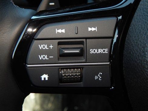 Used 2025 Honda Civic Sport image 12