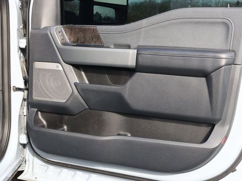 Used 2024 Ford F350 Lariat w/ Lariat Ultimate Package image 22