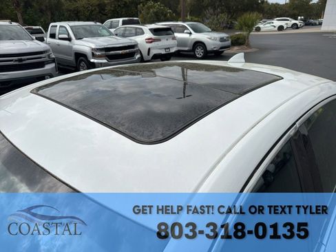 Used 2024 Chevrolet Malibu LT image 14