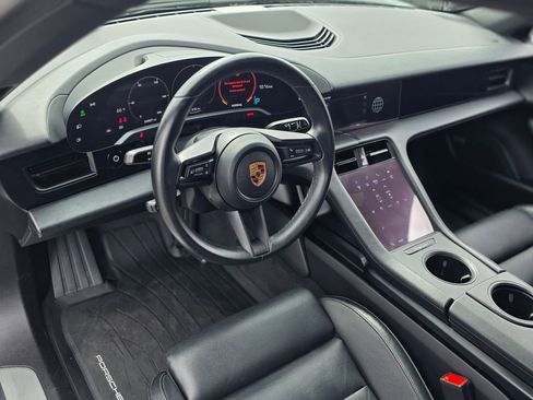 Used 2022 Porsche Taycan 4S AWD/4WD image 19