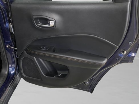Used 2019 Jeep Compass Limited AWD/4WD image 28