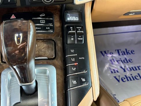 Used 2016 Porsche Cayenne GTS image 50