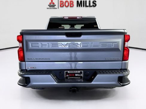 Used 2023 Chevrolet Silverado 1500 Custom RWD image 6