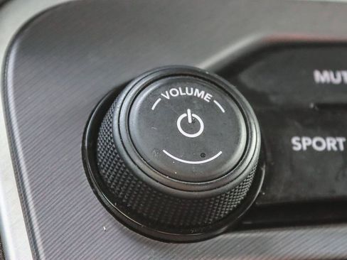 Used 2019 Dodge Challenger GT w/ Plus Package image 51