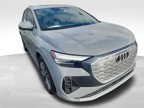 Used 2024 Audi Q4 e-tron Premium Plus w/ Premium Plus image 42