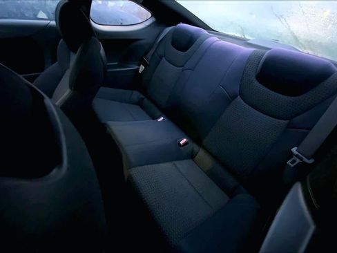 Used 2012 Hyundai Genesis 2.0T image 17