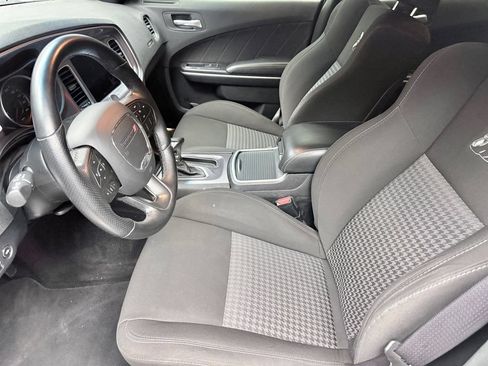 Used 2020 Dodge Charger Scat Pack RWD image 10